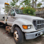 2000 Ford F650 Flatbed **Non-Runner**
