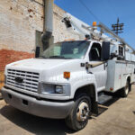 2005 Chevrolet C4500 Altec A-A28D Bucket Truck