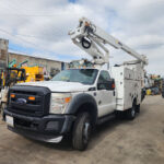 2014 Ford F450 4x2 Altec AT235 Bucket Truck
